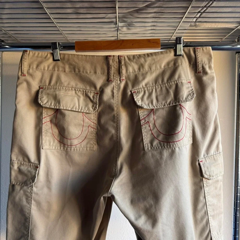 True Religion Mens Khaki Cargo Shorts Tan Y2K Streetwear Utility Size 38
